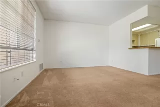 Photo #4: OC25127180 Listing 