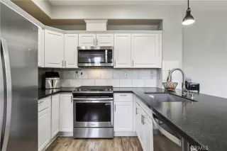 Photo #1: OC25127305 Listing 