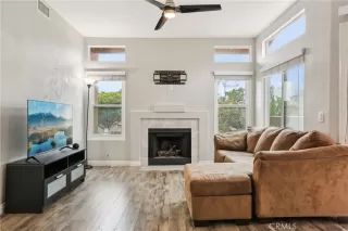 Photo #2: OC25127305 Listing 