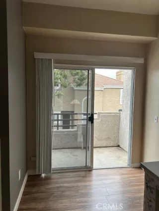 Photo #6: OC25127348 Listing