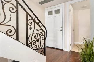 Photo #3: OC25127372 Listing 