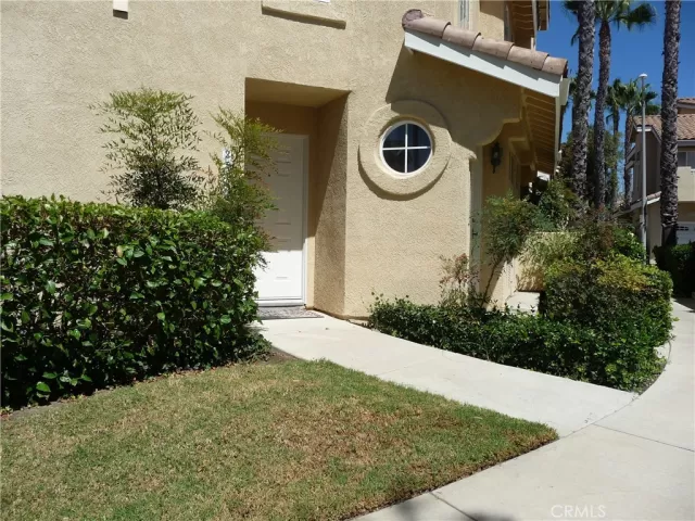 MLS: OC25127702 Condo For Sale