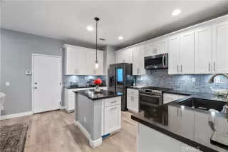 Photo #5: OC25127887 Listing 