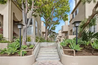 Photo #2: OC25128215 Listing 