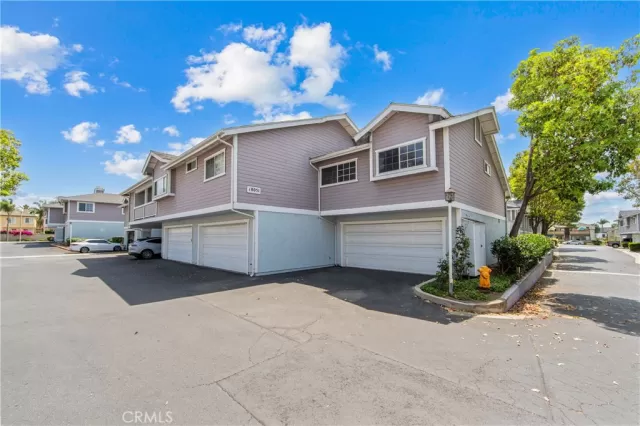 MLS: OC25128712 Condo For Sale