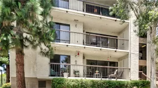 Photo #1: OC25129618 Listing