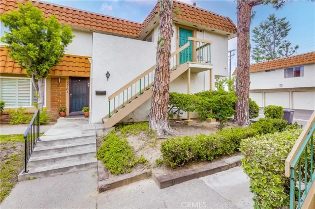 MLS: OC25129765 Condo For Sale