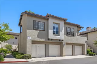 Photo #1: OC25129904 Listing