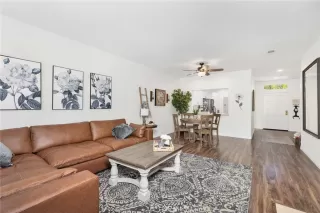 Photo #6: OC25130389 Listing