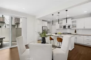 Photo #5: OC25130585 Listing 