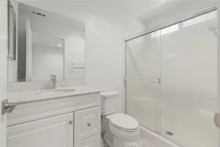 Photo #4: OC25130685 Listing 