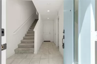 Photo #5: OC25130685 Listing 