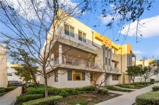 Photo #1: OC25130702 Listing 