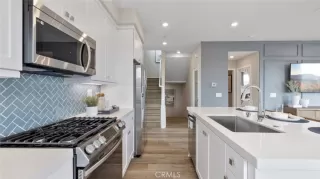 Photo #2: OC25130848 Listing