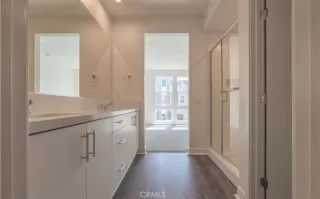 Photo #6: OC25131139 Listing 