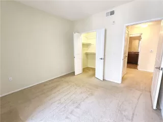 Photo #6: OC25132483 Listing