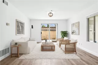 Photo #6: OC25132673 Listing 