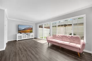 Photo #5: OC25132716 Listing 