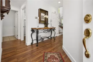 Photo #4: OC25133319 Listing 