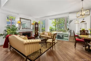 Photo #5: OC25133319 Listing 