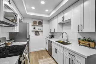 Photo #4: OC25133358 Listing 