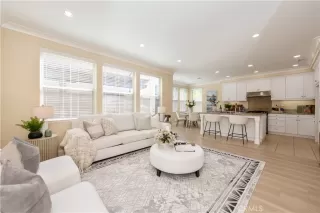 Photo #3: OC25133447 Listing