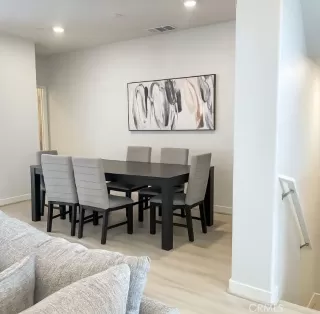 Photo #4: OC25133491 Listing 