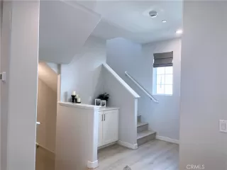 Photo #6: OC25133491 Listing 