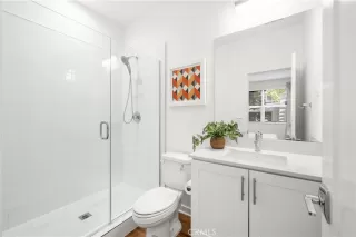 Photo #4: OC25134482 Listing 