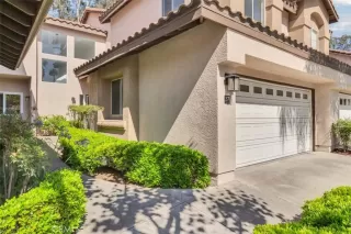 Photo #1: OC25134927 Listing 