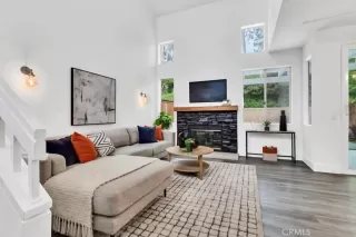 Photo #2: OC25134927 Listing 