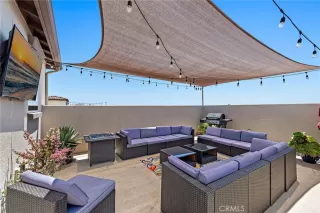 More Details about MLS # OC25135539 : 527 S MOTIF STREET