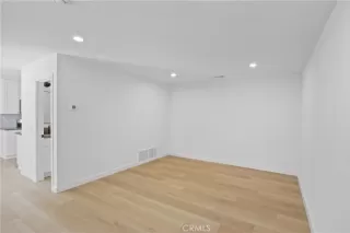 Photo #2: OC25135550 Listing