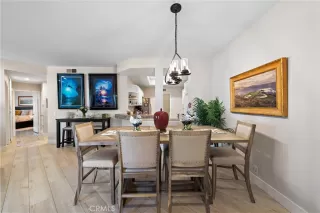 Photo #4: OC25135845 Listing