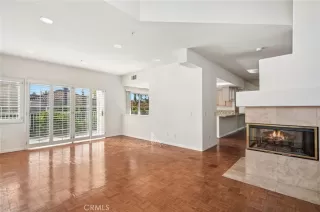 Photo #5: OC25135902 Listing 