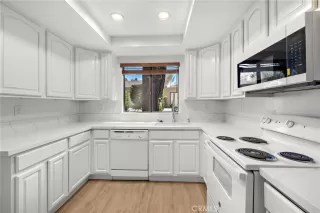 Photo #1: OC25135911 Listing 