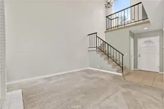 Photo #4: OC25136196 Listing 