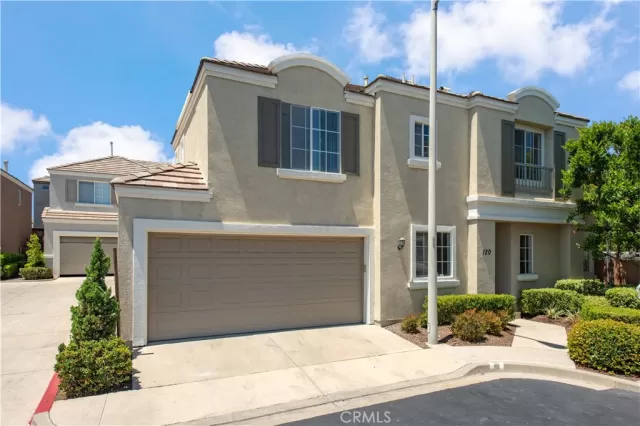 MLS: OC25136387 Condo For Sale