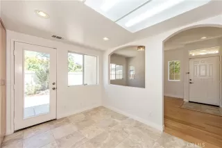 Photo #6: OC25136387 Listing 