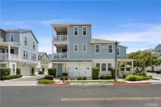 More Details about MLS # OC25136869 : 142 PATRIA
