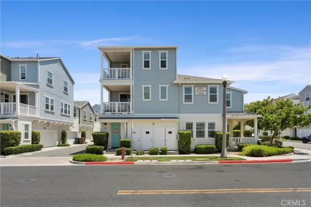 MLS: OC25136869 Condo For Sale