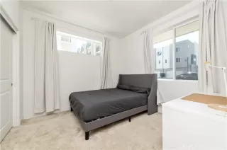 Photo #2: OC25136905 Listing 