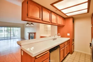 Photo #4: OC25136918 Listing 