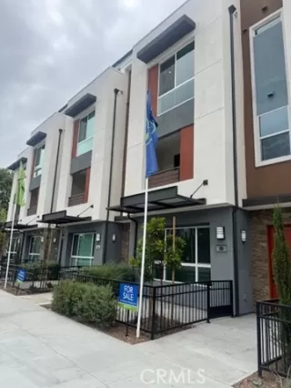 More Details about MLS # OC25136926 : 1818 E 1ST STREET 520