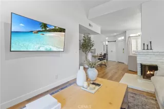 Photo #3: OC25137056 Listing 