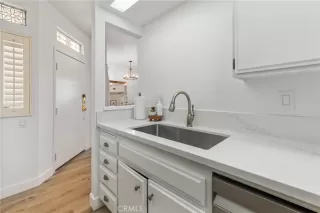 Photo #6: OC25137056 Listing 