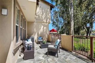 Photo #5: OC25137125 Listing 