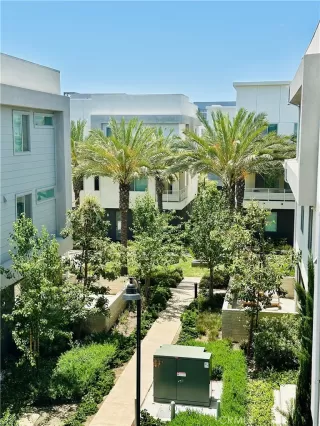 Photo #1: OC25137157 Listing 