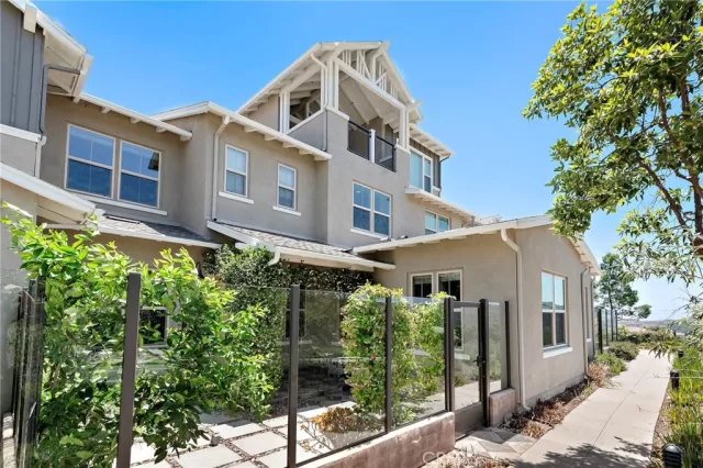 MLS: OC25137355 Condo For Sale