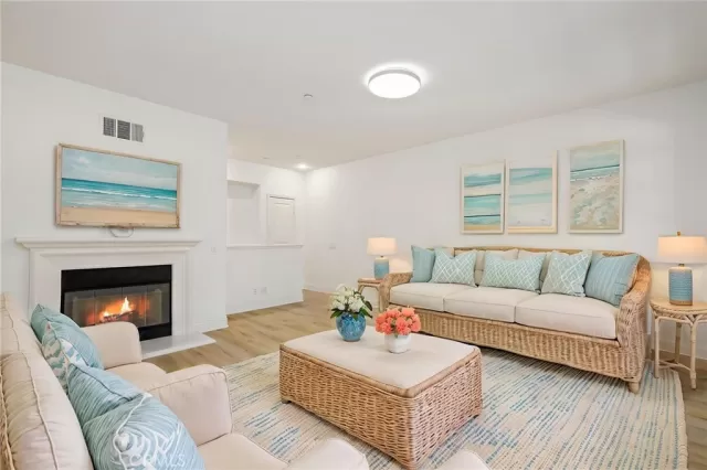 MLS: OC25137384 Condo For Sale